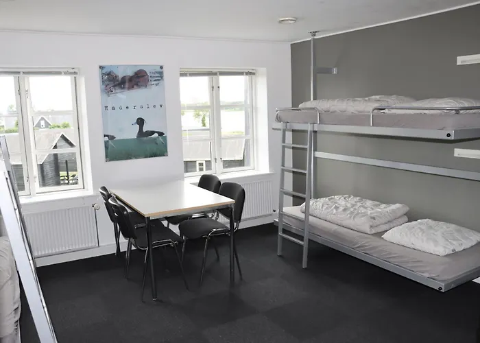 Vandrarhem Danhostel Byferie *